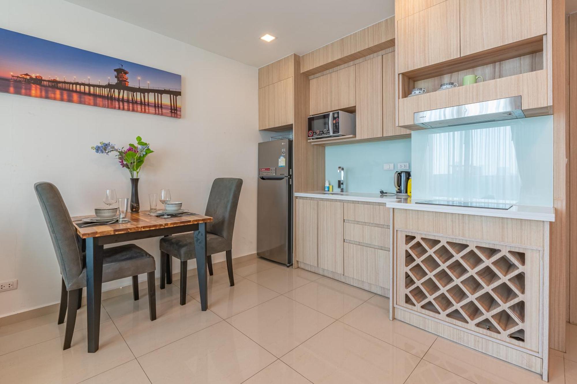 City Garden Tower By Pattaya Holiday ภายนอก รูปภาพ